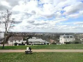 Photo de Esplanade du Plessis-Robinson