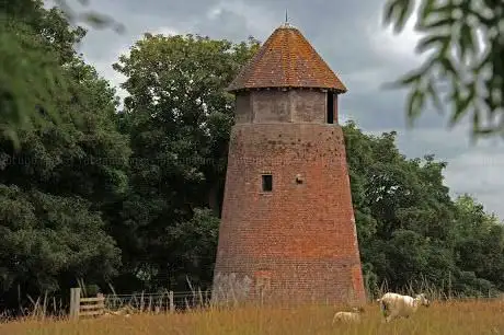 Photo de Newnham Hill