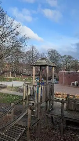 Photo de Speeltuin Romeinse Put