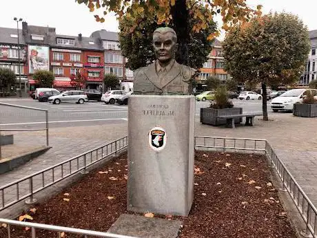General McAuliffe Statue