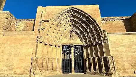 Porta dels Apòstols