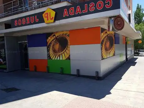 Photo de JP Madrid Games - Plaza del Dr. Marañón 10