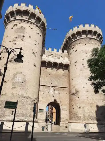Photo de Quart Towers