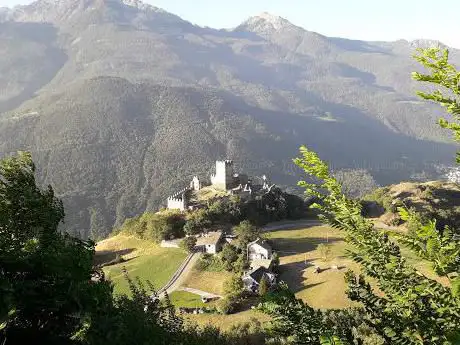 terrazza panoramica con antico torchio