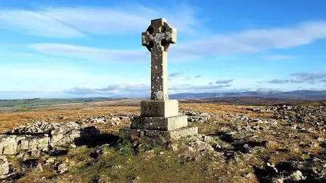 Beacon hill monument