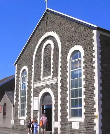 Photo de Coedpenmaen Community Church