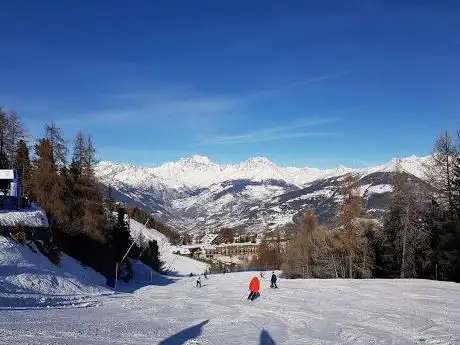 Ski Club Pila