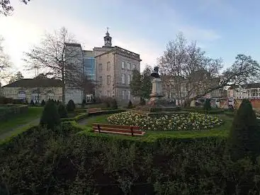 Square de la Sicotière