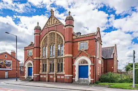 Photo de Wigan Road Methodist Church