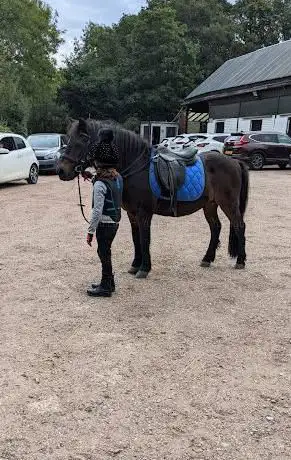 Photo de Woodredon Equestrian Centre