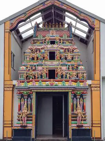 Photo de Hindu Tempel - Arulmiku Hindu Aalayam - Basel