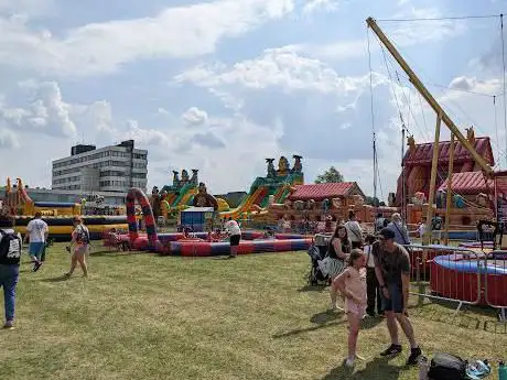 Photo de Dorcan Way Play Park
