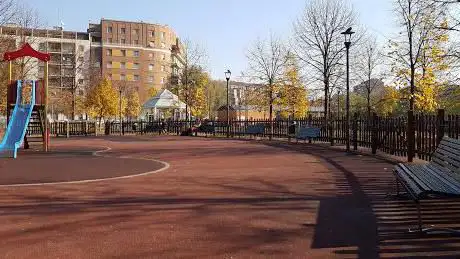 Photo de Parco pubblico - Murat