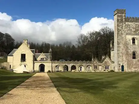 Photo de Fonthill Old Abbey