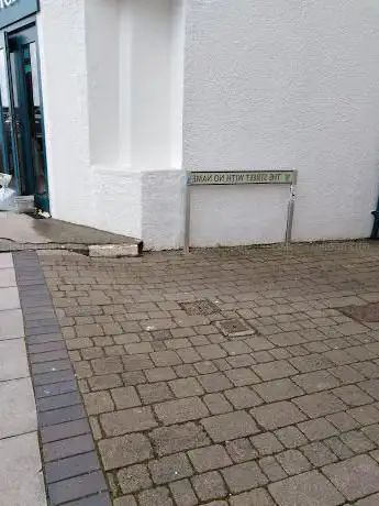The Street With No Name