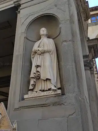 Photo de Statue of Andrea di Cione di Arcangelo