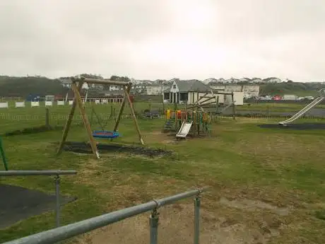 Lôn Isallt Play Area