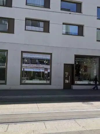 Tibetan Lama Art - Zürich Manoj Rauniar