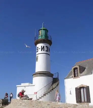 Phare de Men Brial