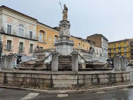 Photo de Fontana monumentale di papa Orsini
