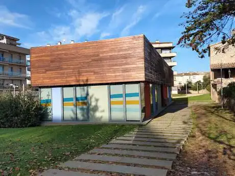 Photo de Oficina Jove del Pla de l'Estany - Cal Drac