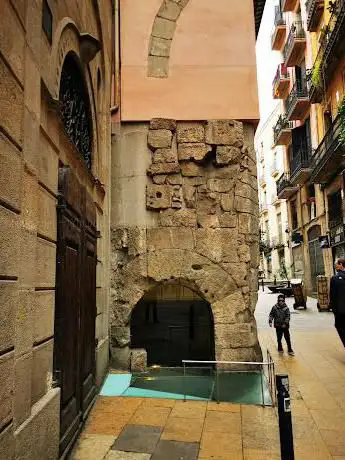 Photo de MUHBA Porta de Mar