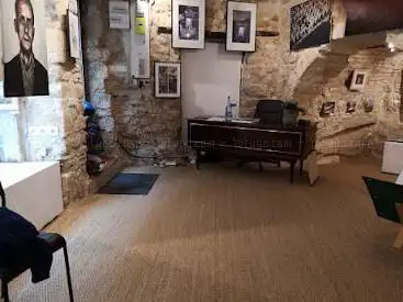 Galerie 4 Cyprès