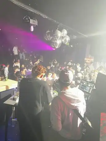 809 Club
