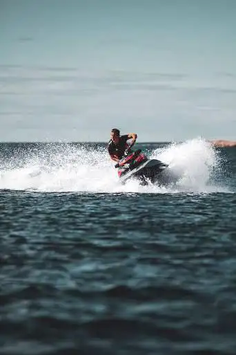 Photo de Jet Aventura / Sant Pere Pescador / Rental Jet Ski / Costa Brava