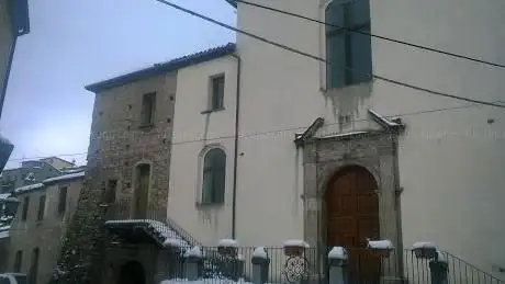 Photo de Church of Saint Mary 'della Sanità'