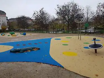 Parc des Sarrazins