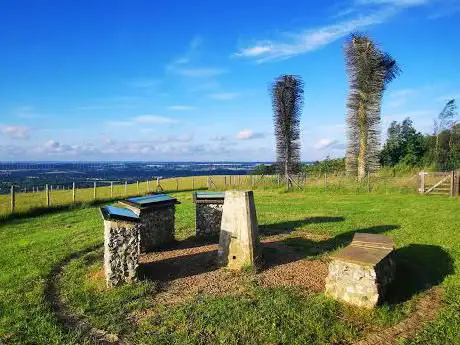 Photo de Detling Hill