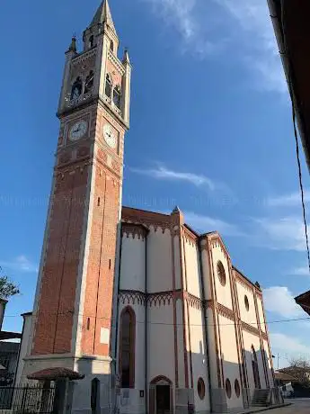 Photo de Chiesa dei Santi Ilario e Taziano