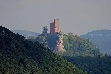 Aussichtspunkt Trifels Blick