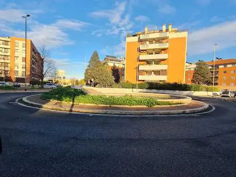 Photo de Fontana di Via Bruno De Finetti