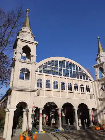 Photo de Panoramabahn - Station Russland