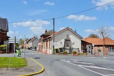Photo de Église catholique Notre-Dame-des-Sept-Douleurs à La-Croix-du-Bac-lès-Steenwerck