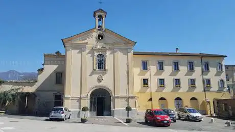 Photo de Church of Saint Mary of Grace