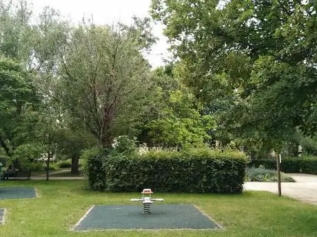 Eugène Fleuré Garden