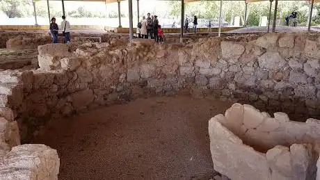 Vilatge de Santa Imbénia (Complesso nuragico di Sant'Imbenia)