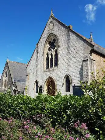 Photo de Binstead Methodist Church
