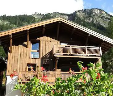 Photo de L´Etoile des Neiges - Location appartement hébergement vacances séjour montagne Pralognan SAVOIE