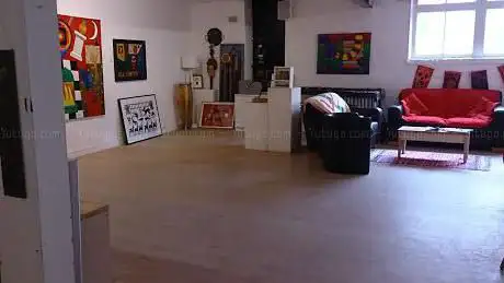 Redwing Gallery