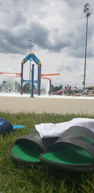 Photo de Hampton Community Swimming Pool