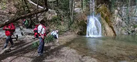 Photo de Cascata delle Trote