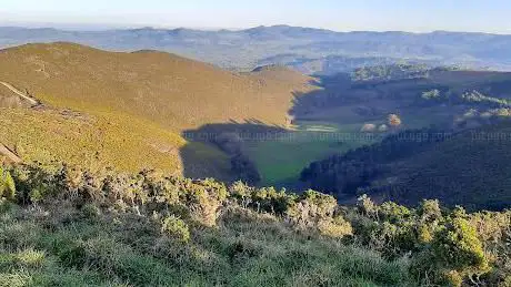 Photo de Peña Llampaya (561 m.)