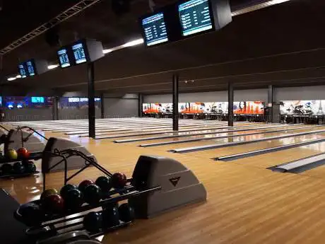 Bowling Avenue