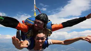 Freekyds Parachutisme
