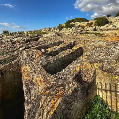 Necropoli X-III sec Cagliari