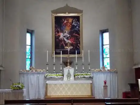 Photo de Church of Saint Lucia